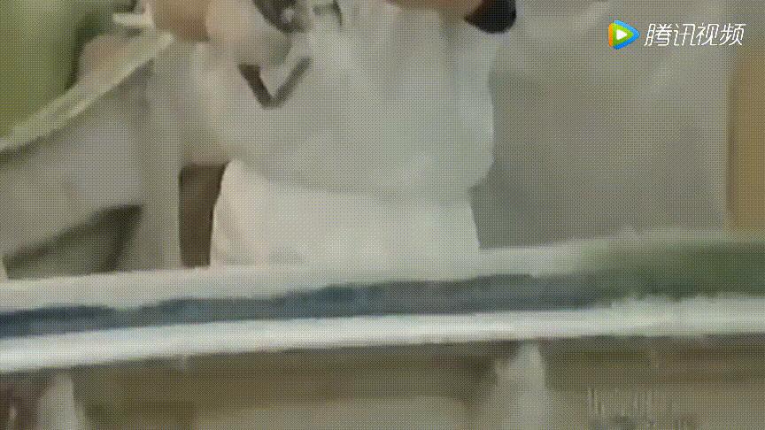 玻璃钢是不是高分子材料,玻璃钢是金属材料吗