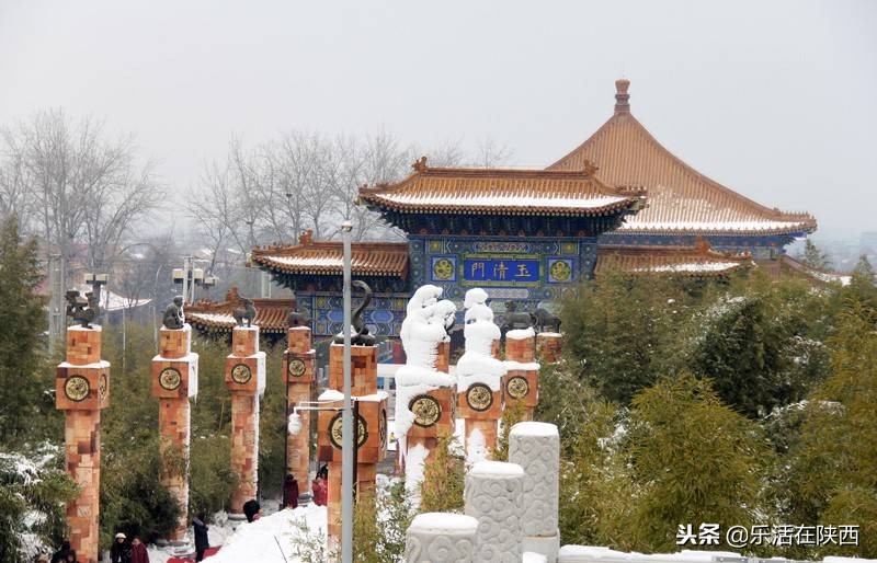 戏雪游乐场项目,戏雪乐园雪人