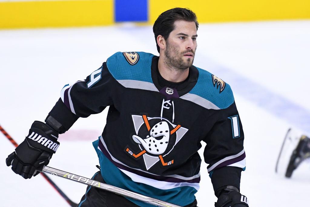 冰球比赛最帅的的队服,史上最帅冰球服