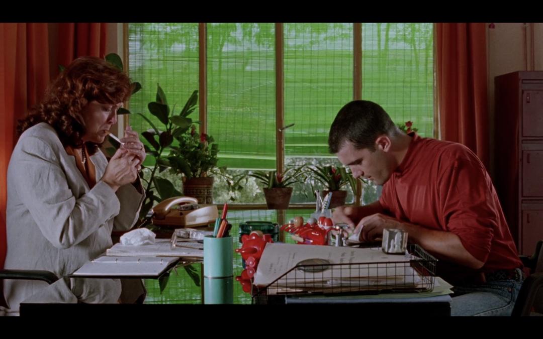 关于阿莫多瓦的电影推荐,阿莫多瓦电影情节分析