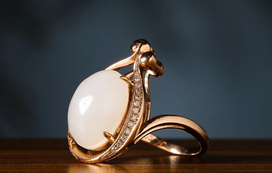 金镶玉有多少含金量,金镶玉到底有没有收藏价值