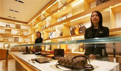 90后精品小伙,老男人说奢侈品鉴定最贵