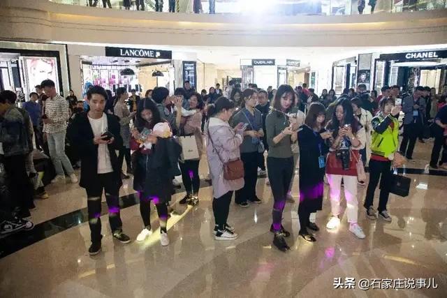 牵手“Theone”――相约先天下星座潮玩派对