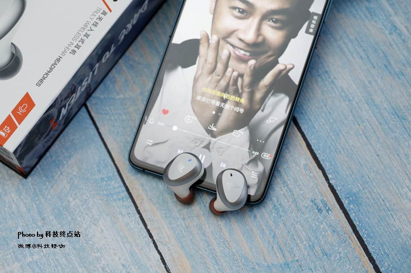 太空舱高音质蓝牙耳机,太空舱便携耳机