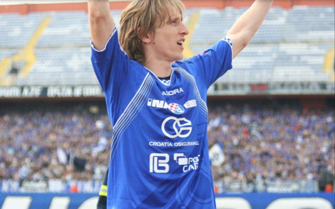 足球队名迪纳摩,俄罗斯足球俱乐部为什么叫迪纳摩