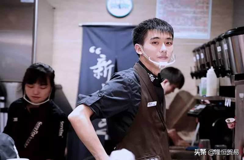 在小县城开个奶茶店成本,在小城镇开一家奶茶店需要多少钱