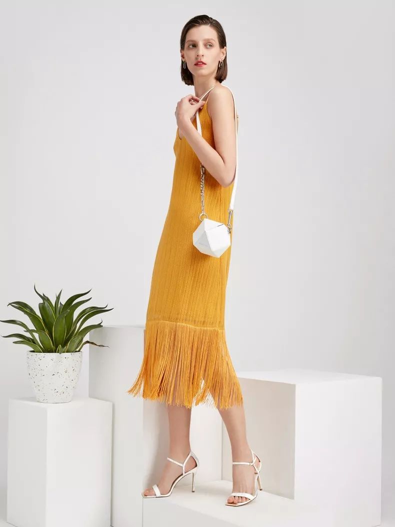 显腿长又显瘦的高跟鞋图片,胖妹妹冬季显瘦穿搭高跟鞋