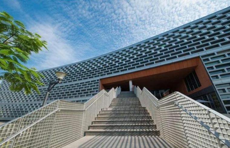 南方科技大学和上海科技大学哪个更好，我们该怎么选？