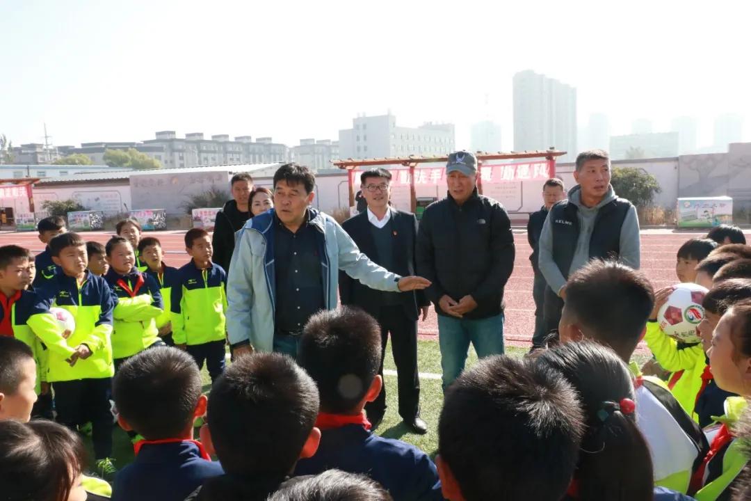 厉害了!全国著名足球人来朝阳了