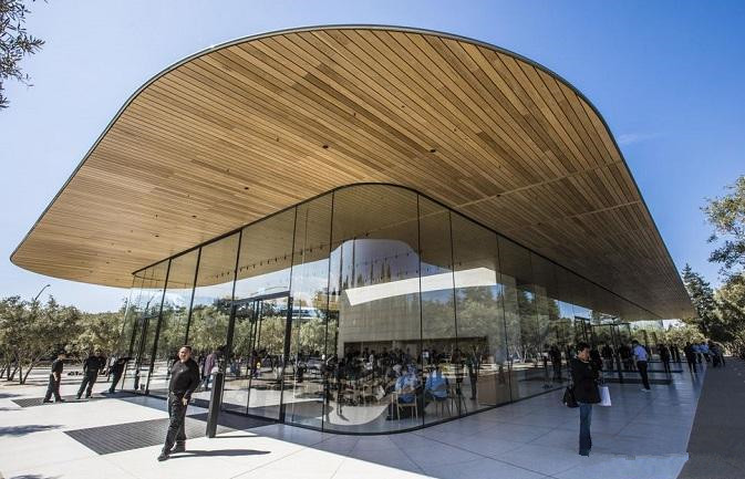 乔布斯生前留下的秘密,乔布斯的遗产和股份都哪里去了