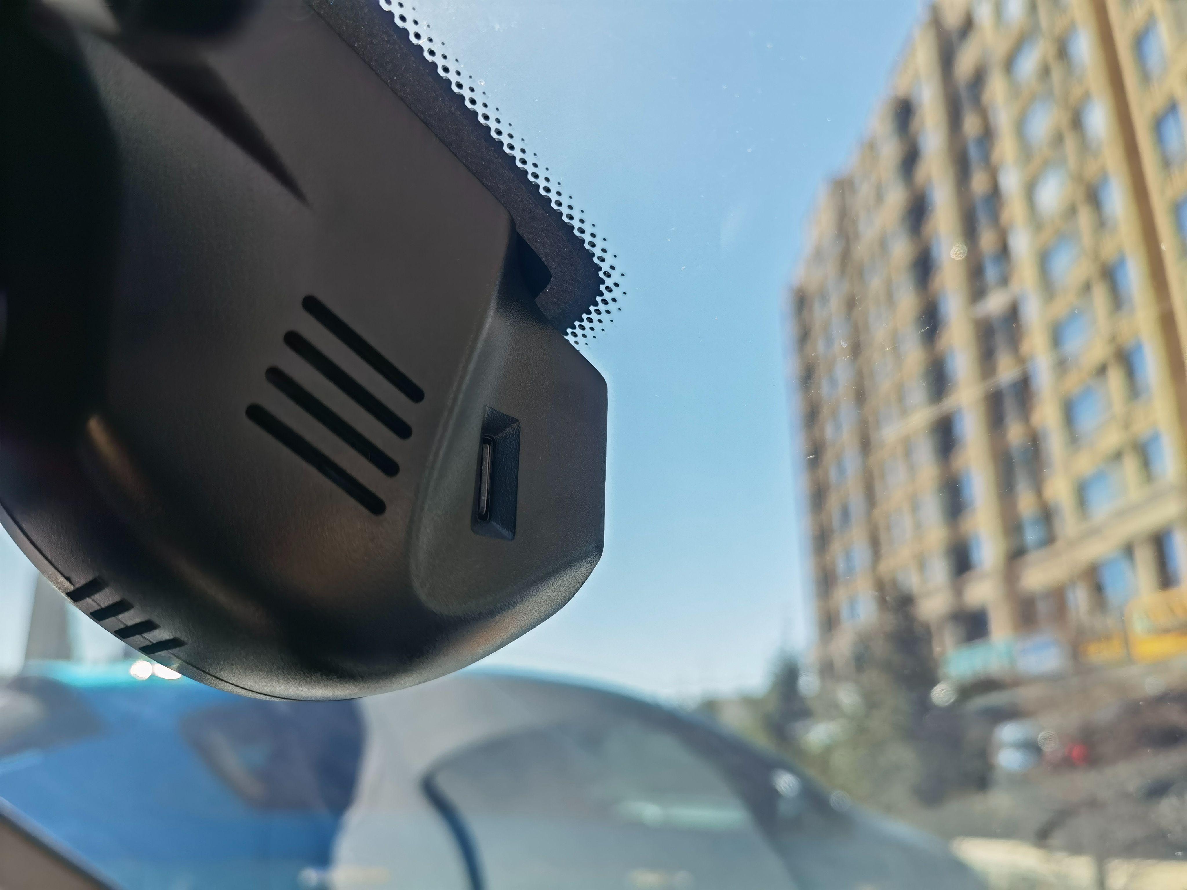 如何选购一款好的行车记录仪,行车记录仪选购攻略