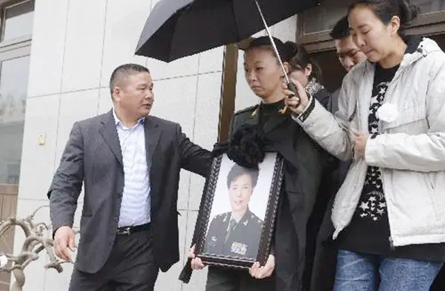 女排陈招娣的追悼会,女排名将陈招娣简历