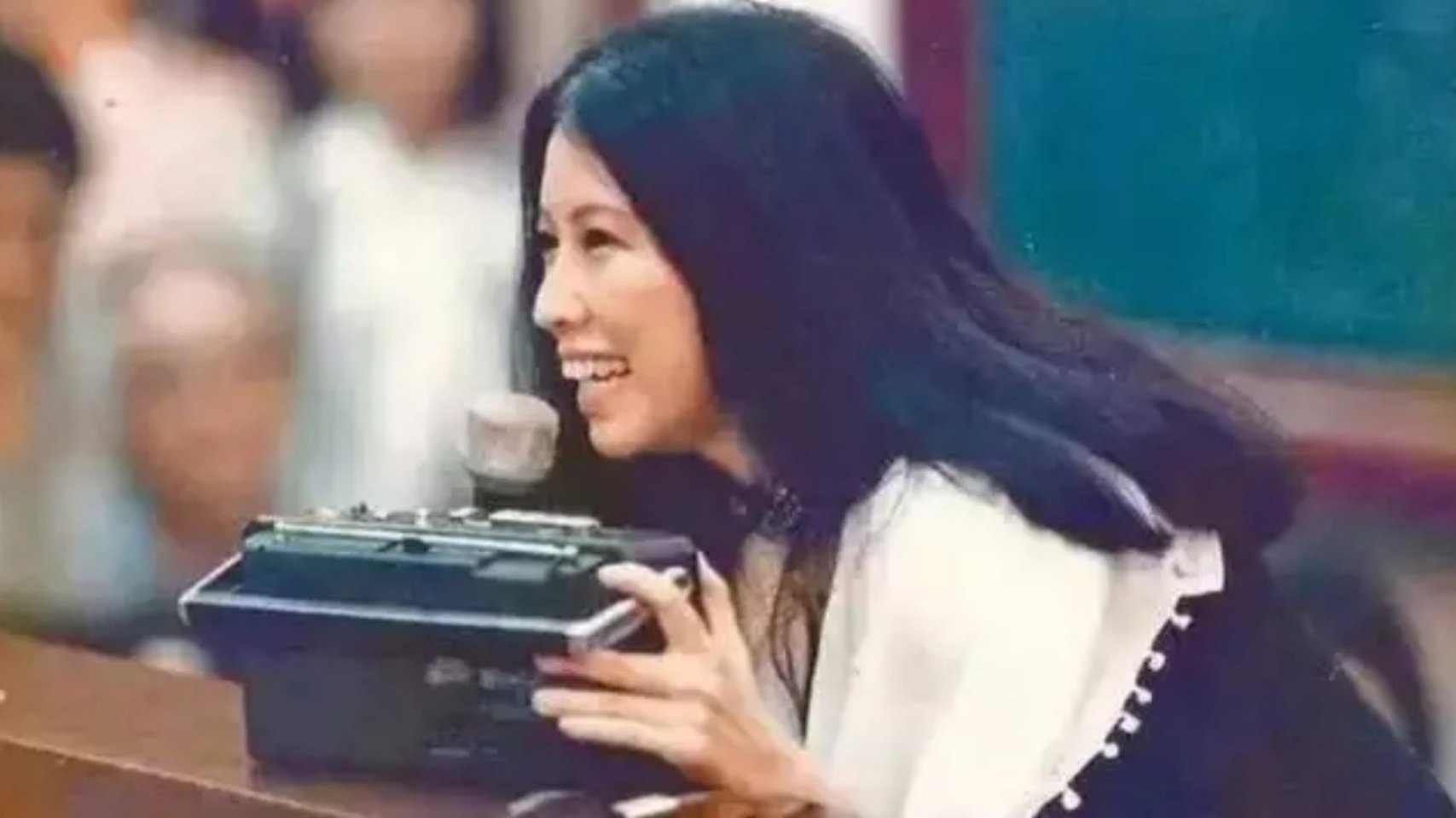 文如其人三毛,三毛的作品表达的是什么