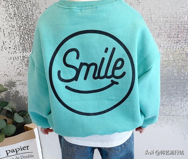 童装款式流行趋势调查,看好韩版童装的个性与活力