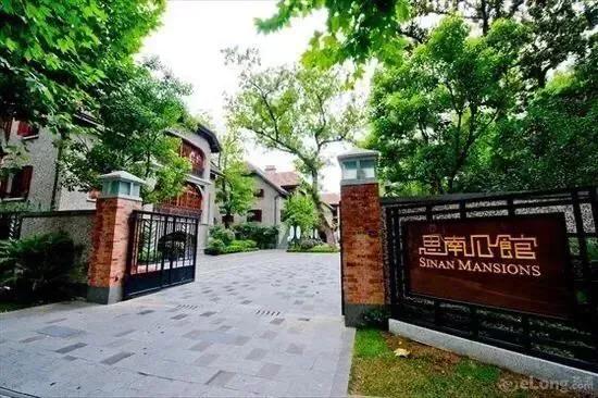 上海地铁沿线景点一日游,上海地铁11号线上海赛车场站