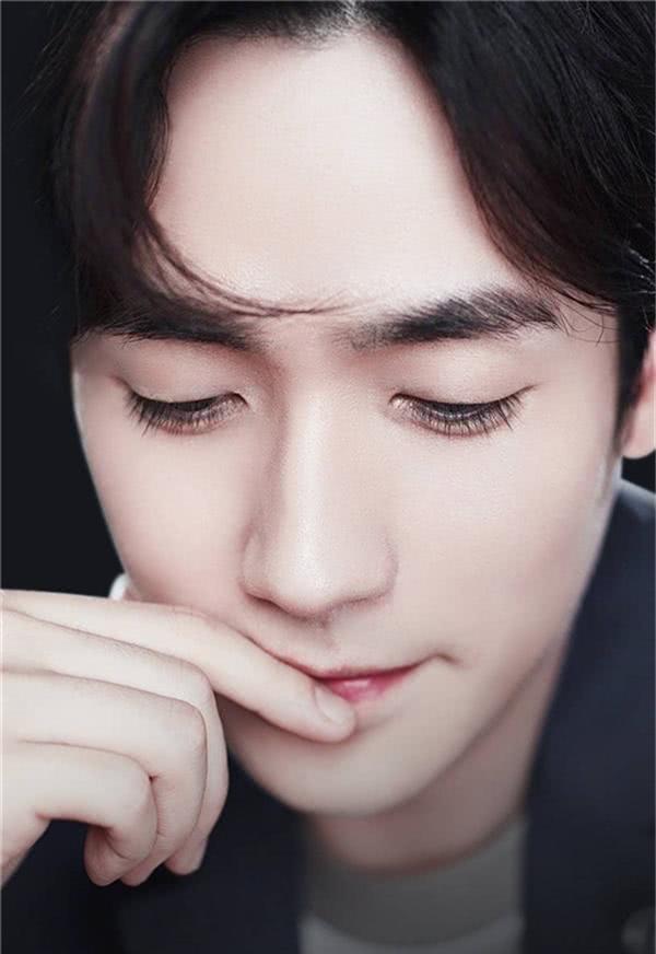 被上帝吻过的4个男星,被上帝吻过的5位男星