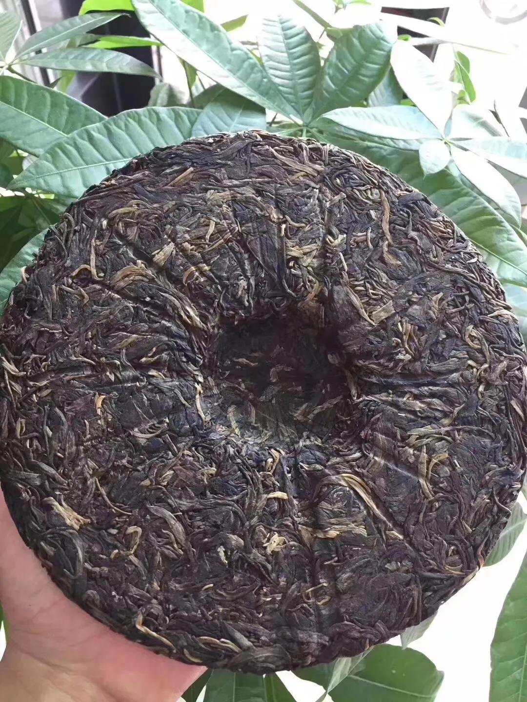 中茶1998六十周年纪念饼,1998年中茶1000克方砖生茶