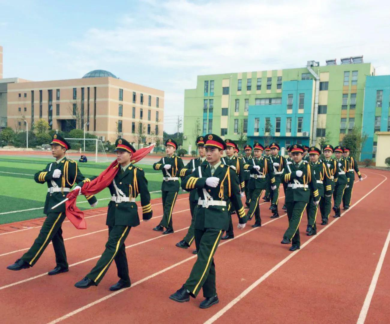 咸宁东方外国语计划招生多少人,咸宁东方外国语学校放假安排