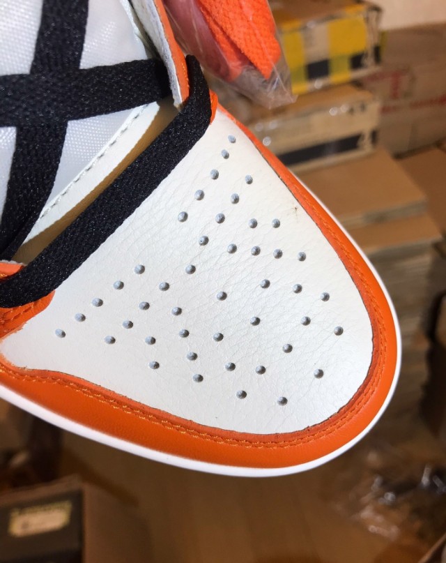 如何判断aj1真假鉴别,如何判断aj1真假黑曜石