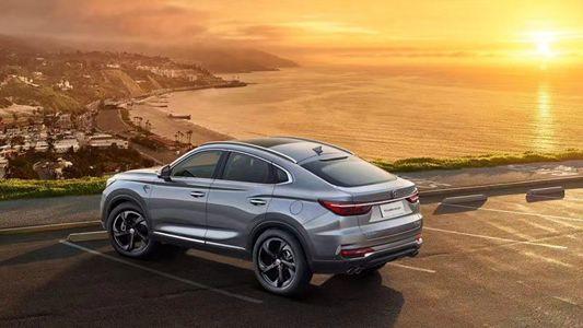 奔驰宝马都跑不掉的五菱神车,宝马x4和长安cs85