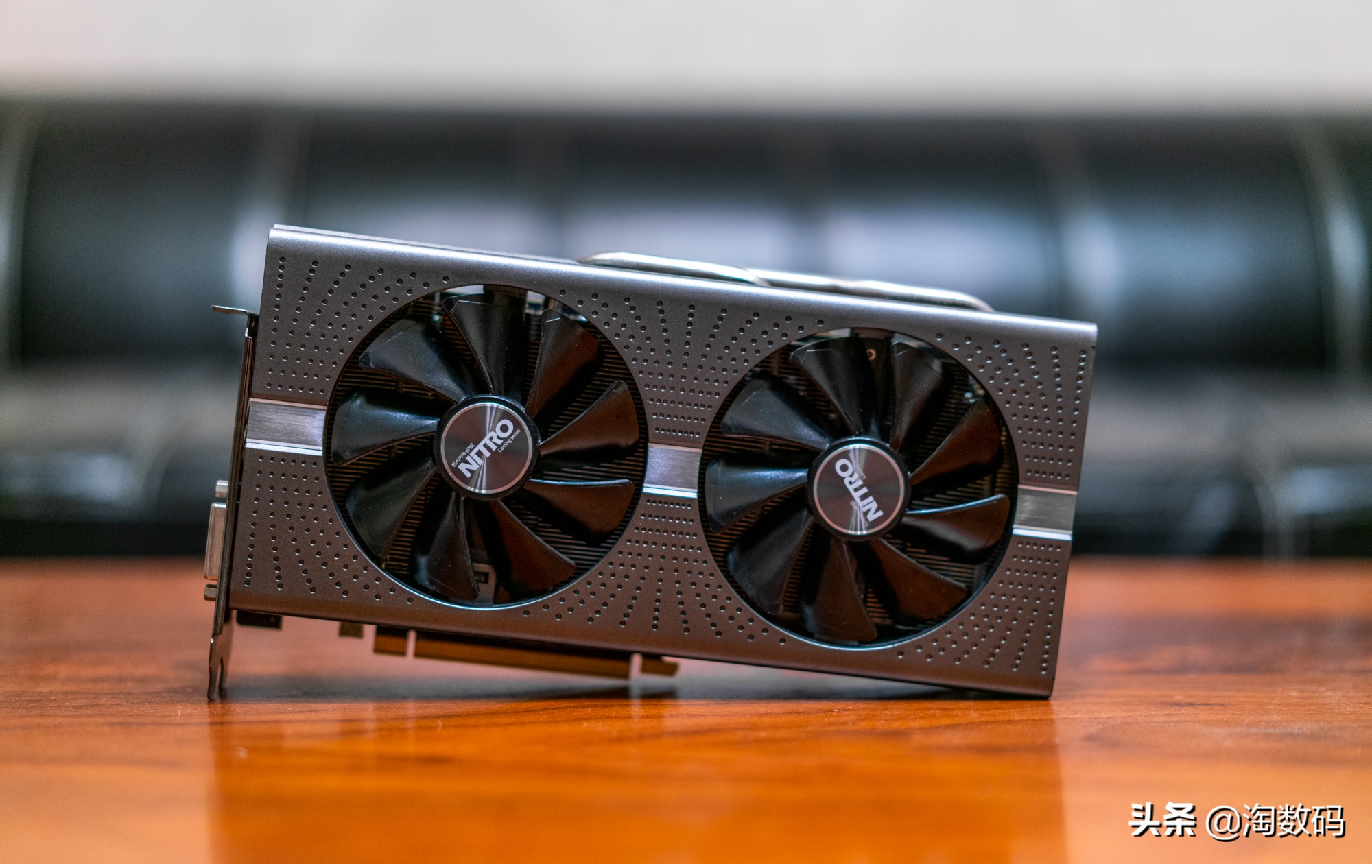 矿圈挚爱：蓝宝石RX5808GB超白金OC限量版，清理翻新测试晒个单