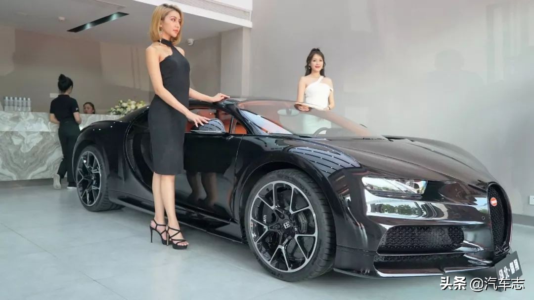 价值1亿元钱的白色法拉利拉法,迈凯伦p1法拉利拉法三大神车