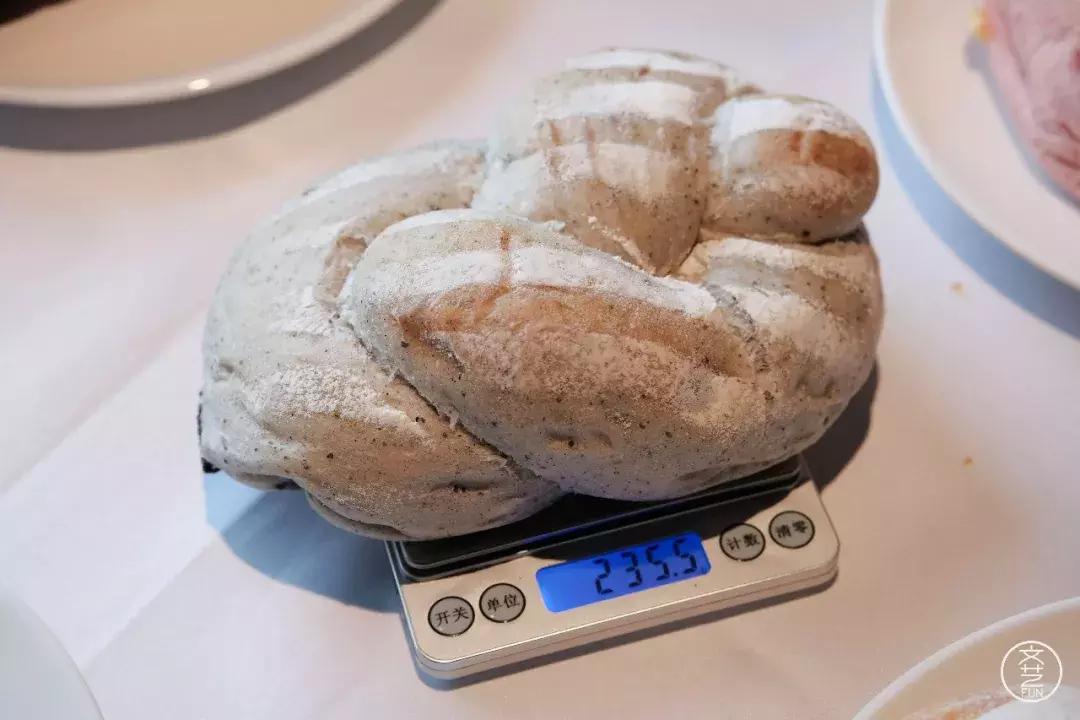 用解数学题的思路盲测郑州本地15款网红欧包