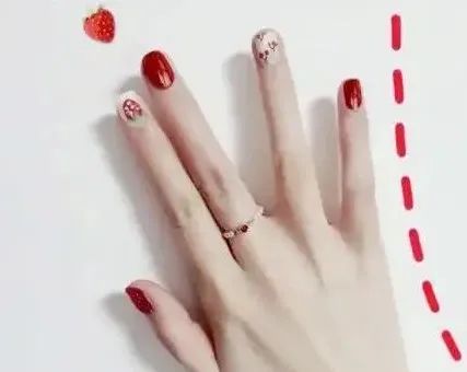 美甲教程适合夏天做的美甲,是时候做美甲了