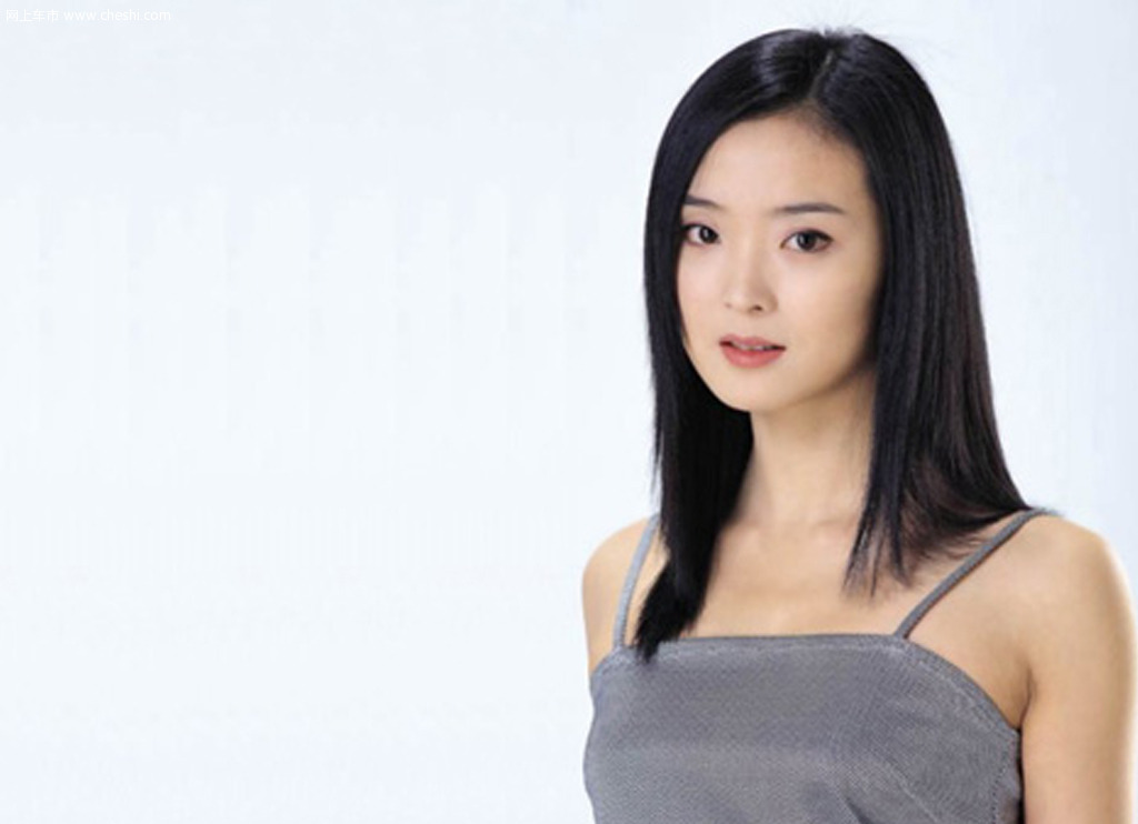 给婆婆洗脚被婆婆脚踢倒,给婆婆洗脚还被打