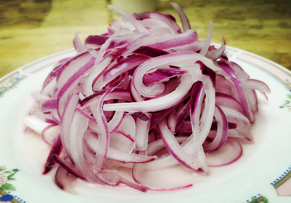 狗狗如何喂养不呕吐,养宠小知识狗狗老是不吃饭怎么办