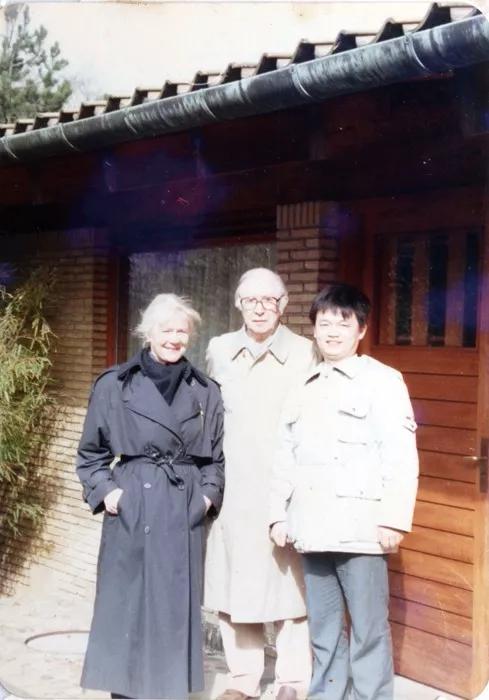 装饰杂志专访--何人可，湖南大学设计教育