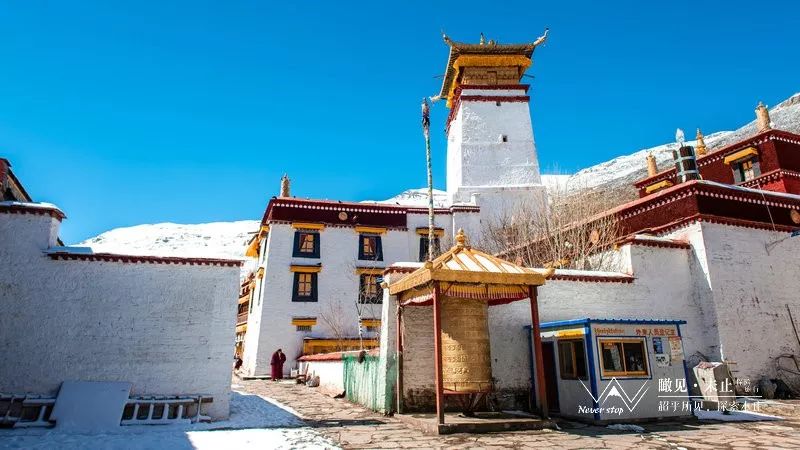 山南有哪些小寺庙,山南著名的寺庙有哪些