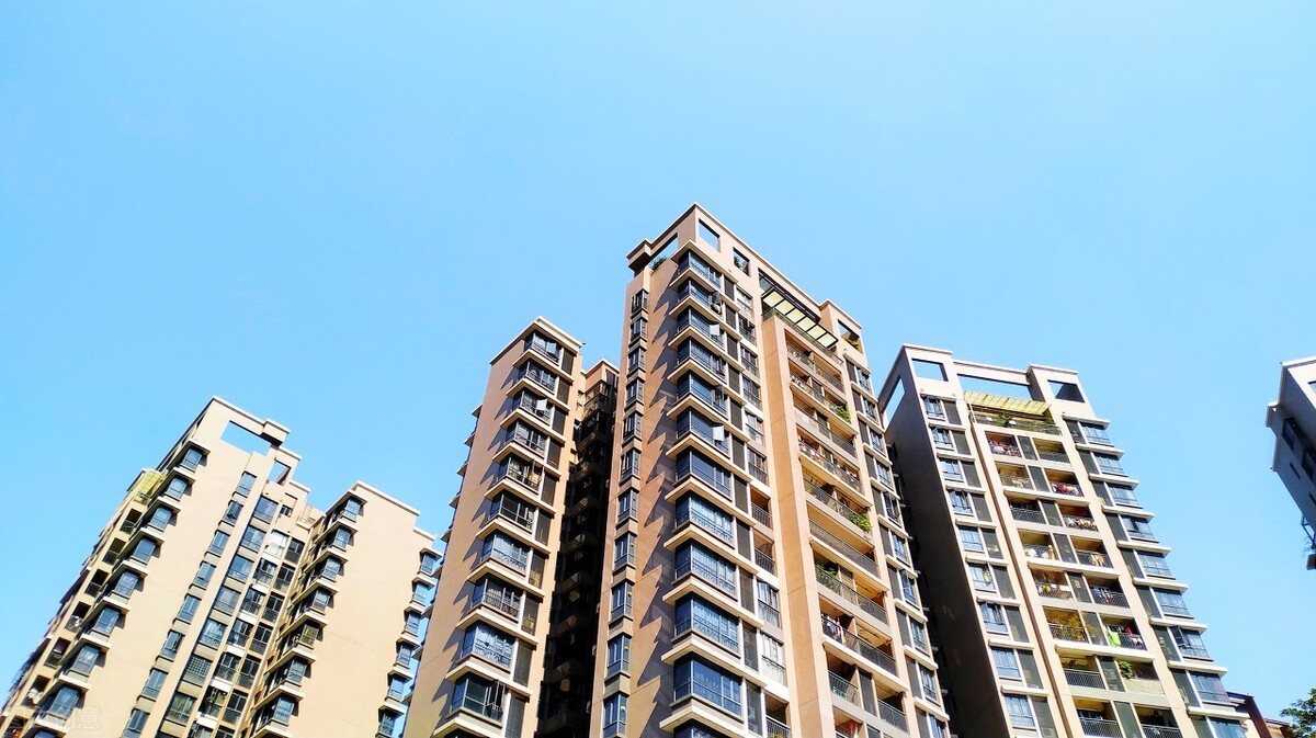 高层买顶楼的房需要注意的是哪些,高层顶楼值不值得入手