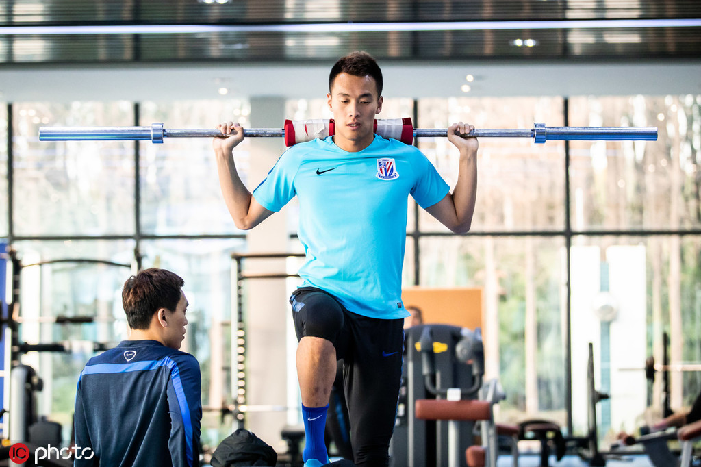 中韩娱乐圈差距,中韩两国的娱乐圈对比