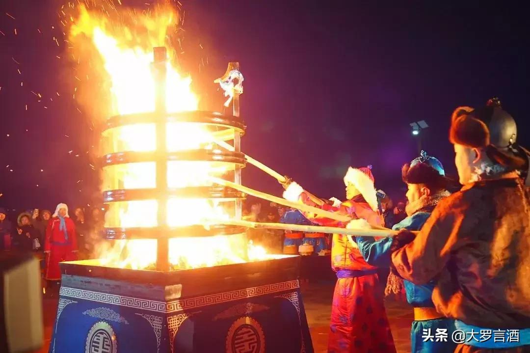 古老的祭祀与迎客的“下马酒”