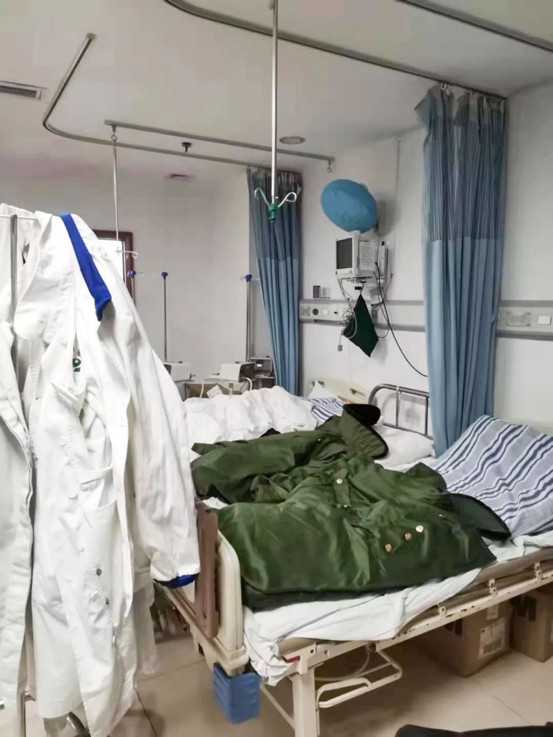 封城11日，武汉众生图