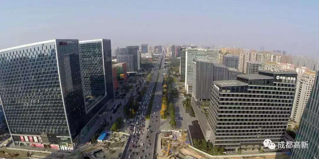 致敬岁月，未来可期！穿越30年带你看成都高新30个第一
