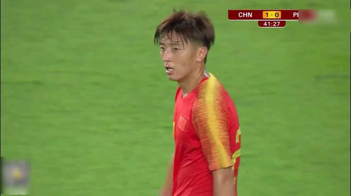 男足拼命三郎,拼命三郎凌空破门挽救国足