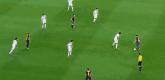 梅西再次成为救世主带队3:2比赛,梅西十二次宇宙级表现