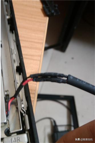 怎么用旧笔记本改造电视,废旧笔记本利用屏幕改电视教程