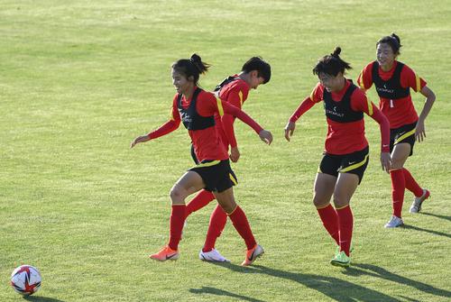 中国女足进入决赛,中国女足巴西挺进决赛