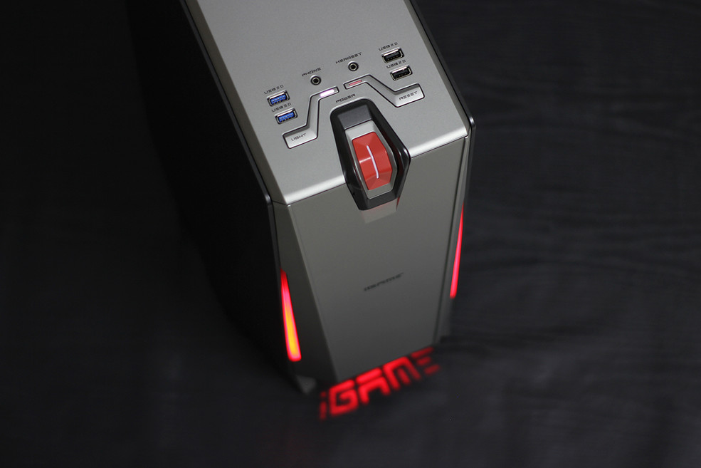 电竞新势力的显示器,七彩虹igame系列主机