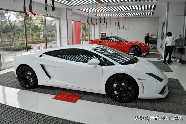 汽车美容店是加盟好还是自己开好,开汽车美容店要加盟吗