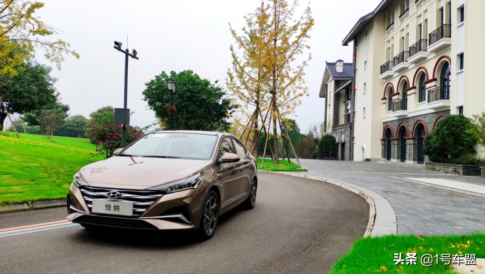 2020款现代悦纳手动炫酷版测评,现代悦纳试驾