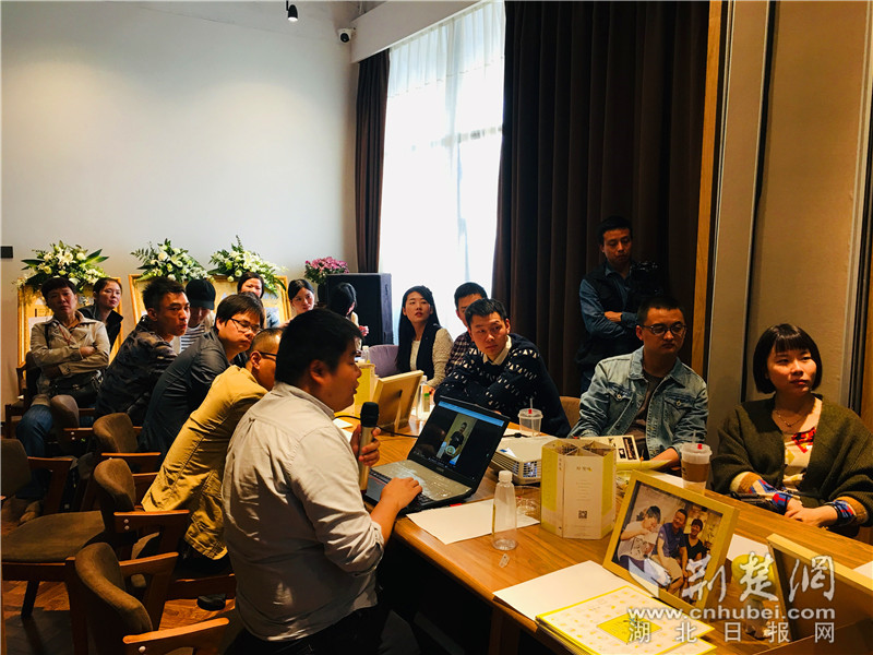 从“原桌会”看“社区运营领军者”东原为城市生活赋能焕新