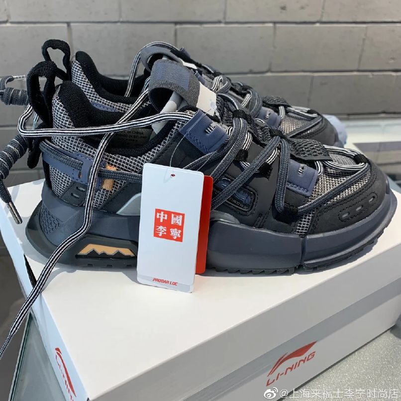 日常穿运动鞋推荐女,大家穿什么运动鞋好看女