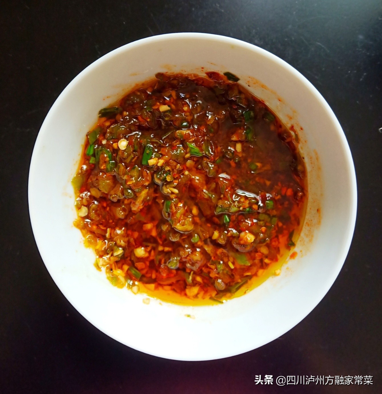 豇豆青椒凉拌做法,凉拌豇豆如何又绿又脆