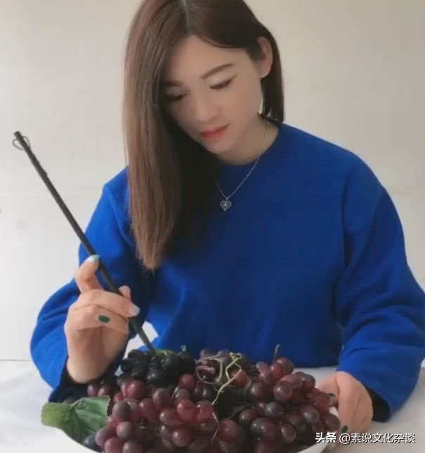 欧洲超写实画家挑战冷军,冷军大师画葡萄