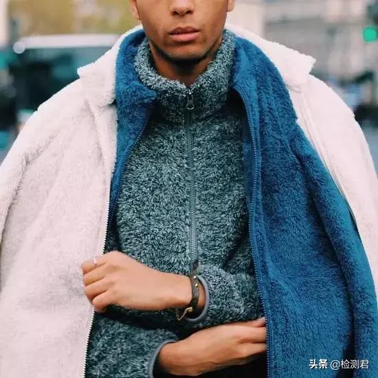 快收藏：双面呢、摇粒绒、丝绒、灯芯绒...秋冬流行面料知识解析