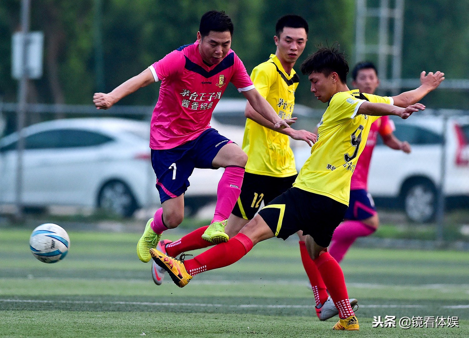 鐜嬮湝閲岀毊,閲岀毊涓轰腑鍥借冻鐞冪暀涓嬬殑韬奖